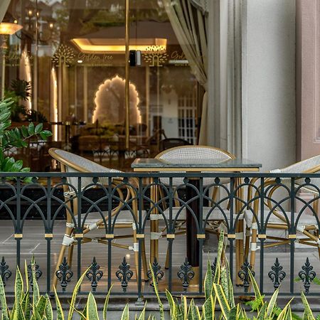 Golden Tree Hotel & Apartment Ho Chi Minh City Exterior photo